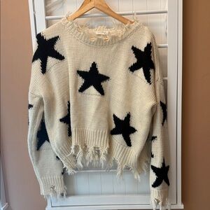 Storia Cream Sweater with Black Stars